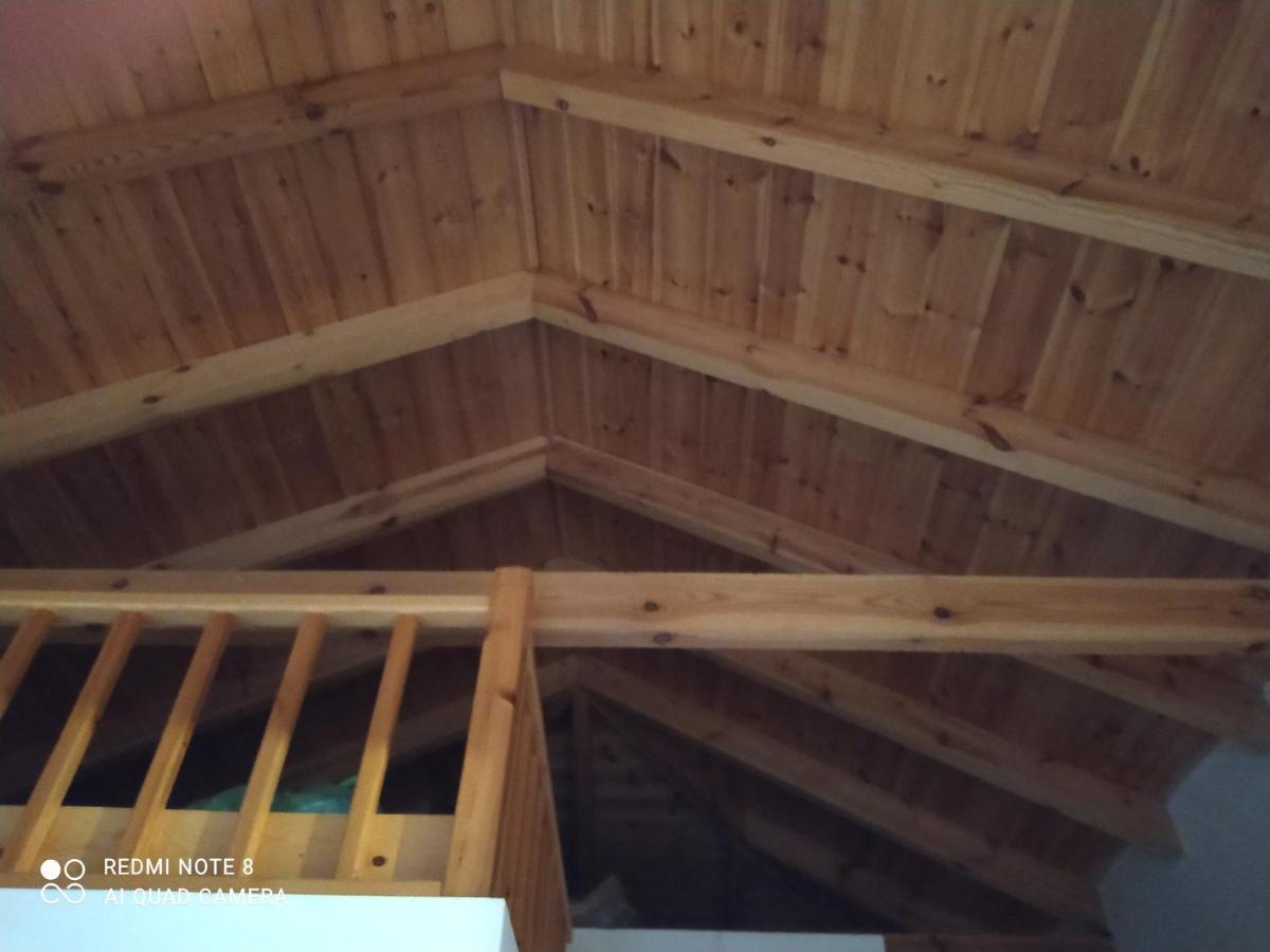 Ozena Countryside Apartment Vromonerion Екстер'єр фото